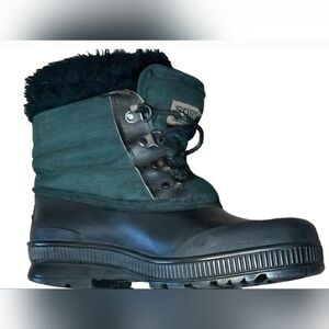 Sorel Green And Black Lace Up Boots